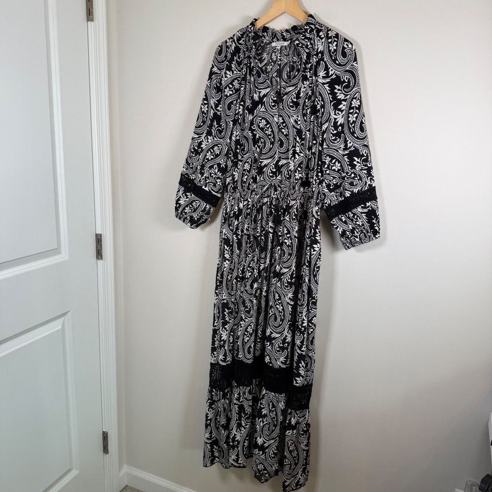 Chico's Paisley Print Maxi Dress Size 2 Or 12 BOHO Crochet Lace Tassel Tie Waist